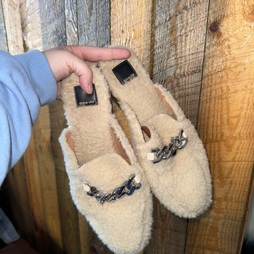 Dolce Vita Tan Fuzzy Mules With Chain Detail